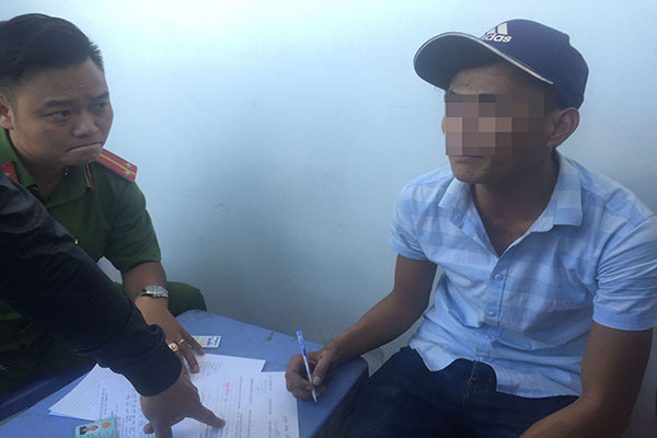 CSGT Sài Gòn phát hiện nhiều tài xế xe container 'phê' ma tuý