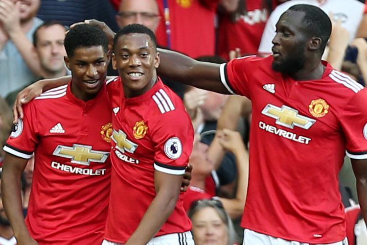 Martial tái xuất MU vs Arsenal, Rashford học 