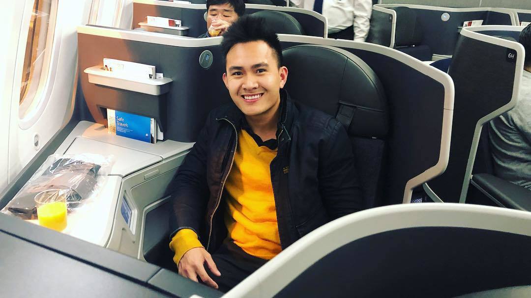 Hoài Linh xây nhà thờ Tổ trăm tỷ, con trai ruột ở Mỹ đang sống ra sao?