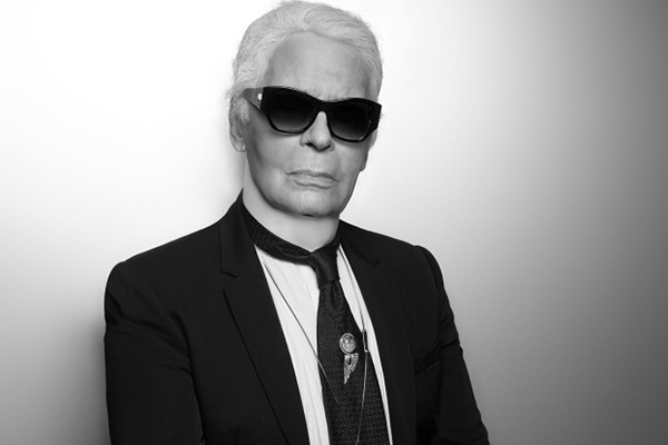Giám đốc sáng tạo Karl Lagerfeld của Chanel qua đời