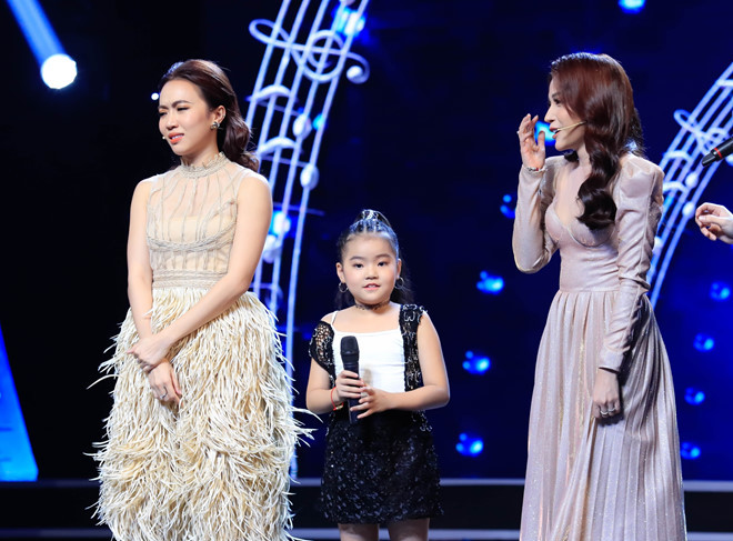 Diễn viên hài Khả Như, Diệu Nhi hát tệ vẫn làm giám khảo cuộc thi nhạc