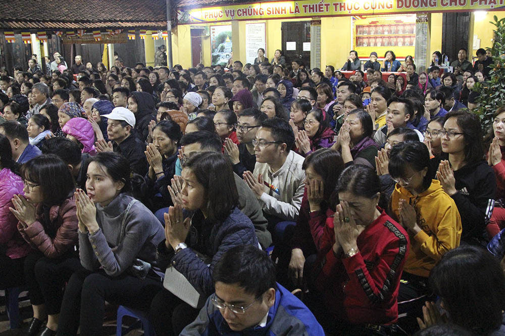 Giáo hội Phật giáo yêu cầu tăng ni không lợi dụng lễ cầu an để trục lợi