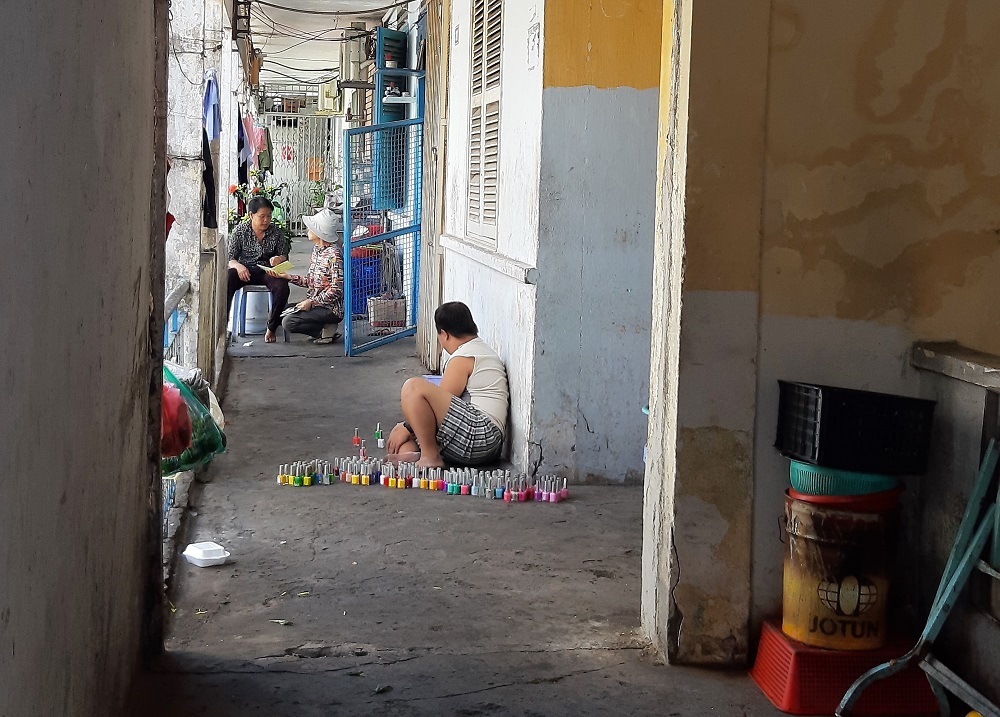Đêm ngủ với 'thần chết', quay quắt lo ngày mai