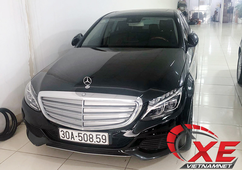 Bán Mercedes tua km: Cộng đồng bức xúc tẩy chay, đòi xử nghiêm