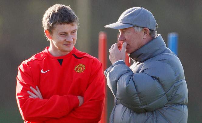 MU tung chiêu với Liverpool, Solskjaer được ủng hộ 100%