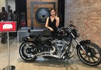 Nữ đại gia đất Cảng tặng chồng Harley-Davidson gần 1 tỷ