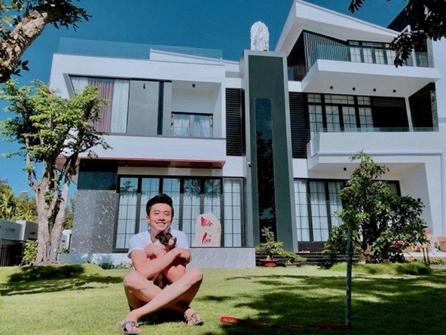 Biệt thự lộng lẫy của 'người tình' Bảo Hân trong 'Gạo nếp gạo tẻ'