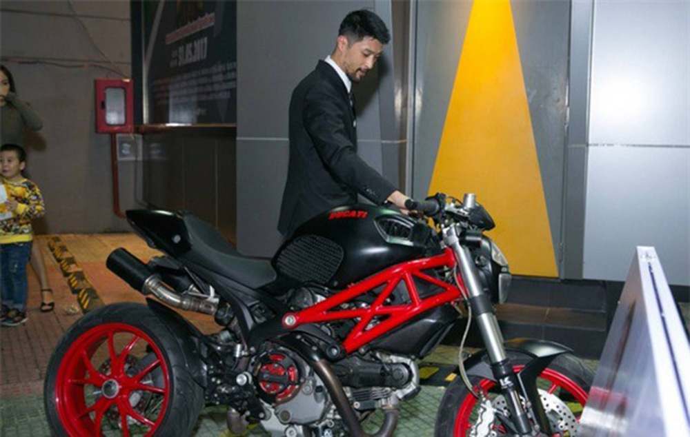 Lý do khiến Johnny Trí Nguyễn xuống cấp phong độ khi lui về 'ở ẩn' trong võ đường