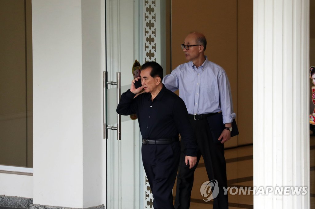 Quan chức Triều Tiên tại Hà Nội tất bật chuẩn bị đón Chủ tịch Kim Jong-un