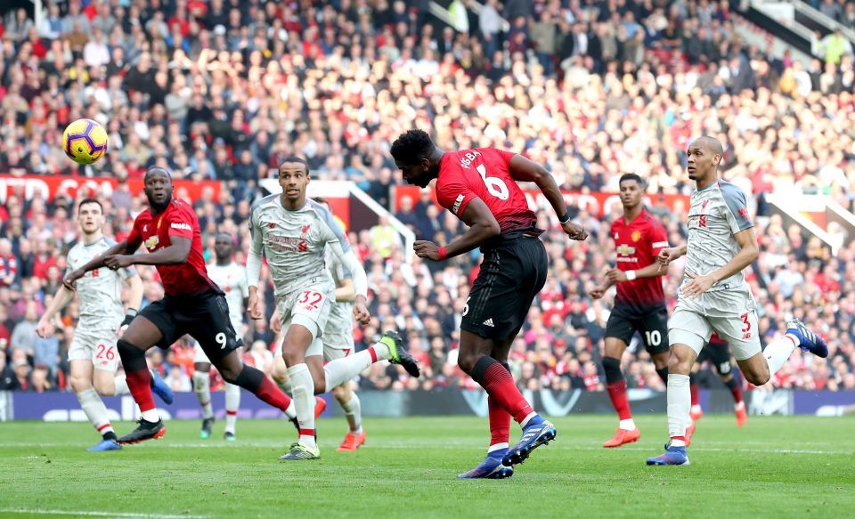 MU chia điểm Liverpool sau trận cầu 