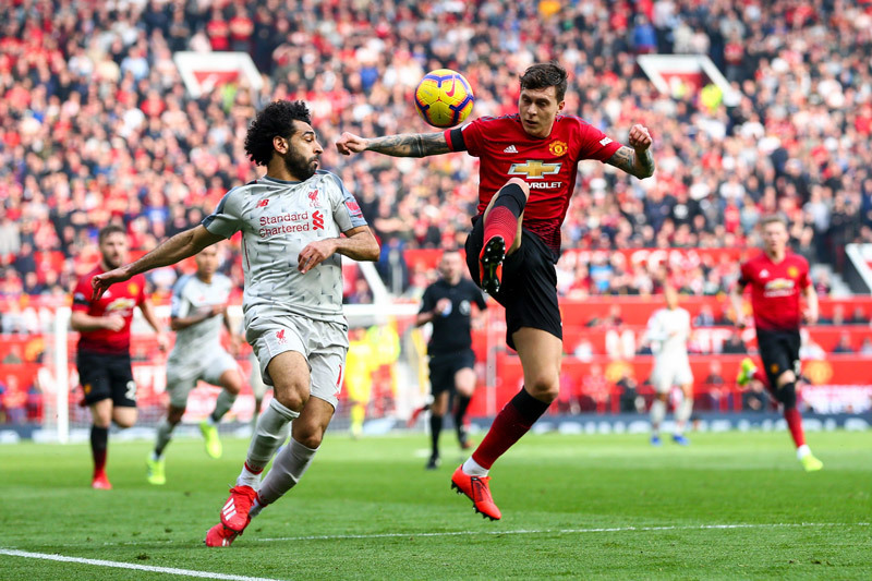 MU trên cơ Liverpool: Ngả mũ trước Solskjaer!