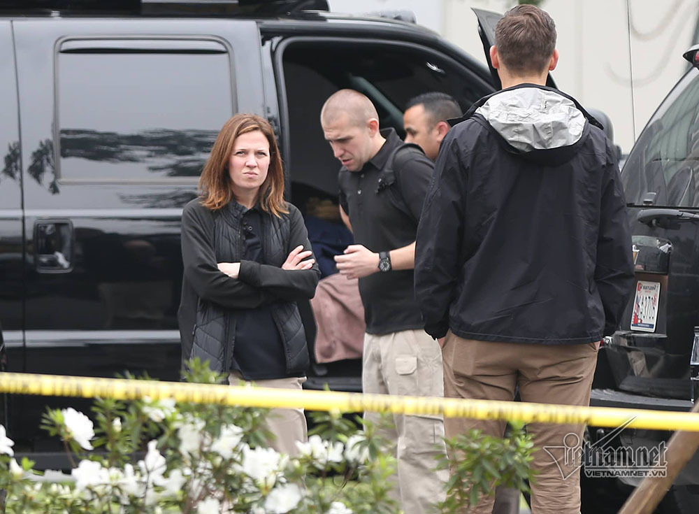 Nữ mật vụ tất bật đón Tổng thống Trump ở Hà Nội