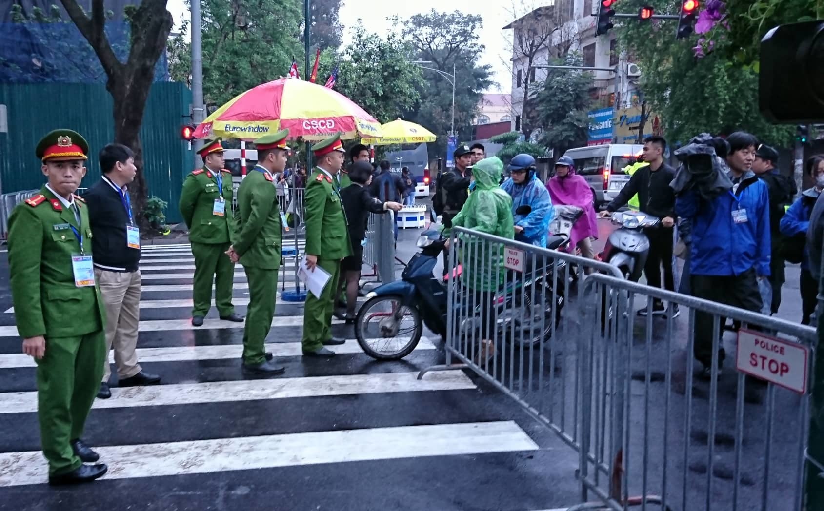 Thượng đỉnh Mỹ-Triều: An ninh thắt chặt trước khách sạn Melia sáng nay