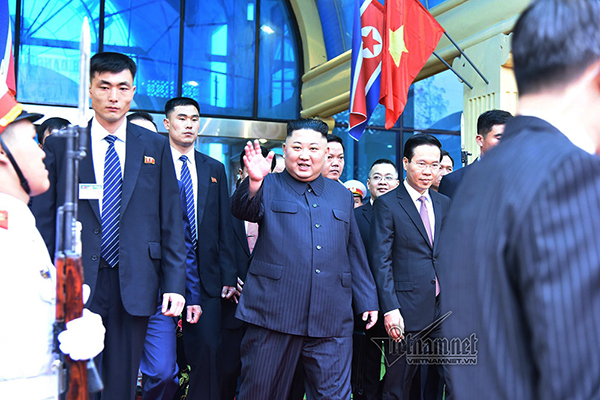 Ngày đầu tiên của Chủ tịch Kim Jong-un ở Việt Nam