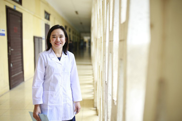 Nữ tiến sĩ ‘Nano’ hết lòng vì bệnh nhân ung thư