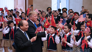 Thủ tướng Nguyễn Xuân Phúc hội kiến với Tổng thống Donald Trump