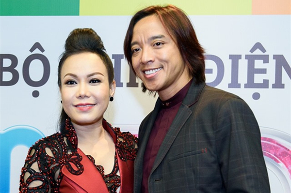 Sau hôn nhân đầu đổ vỡ, Việt Hương lấy được nhạc sĩ đẹp trai nhờ chia nửa hộp cơm