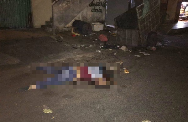 Dân chung cư Sài Gòn hoảng loạn phát hiện xác người dưới sân