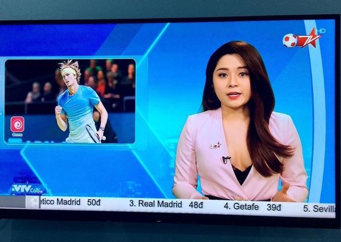 MC Diệu Linh, MC Bóng đá TV, MC mặc gợi cảm khi lên sóng