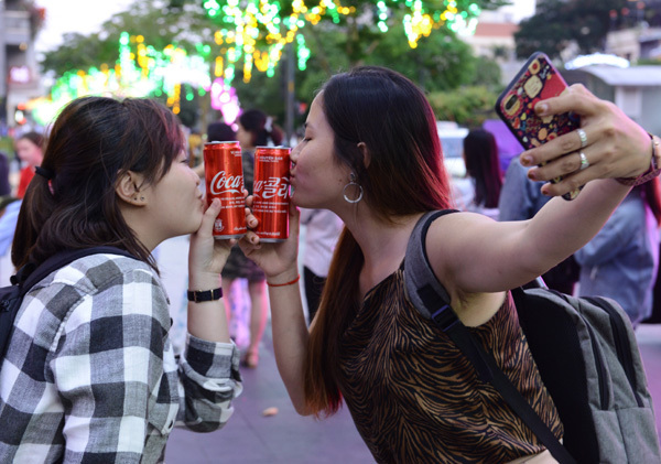 ‘Độc chiêu gây sốt’ của Coca-Cola dịp thượng đỉnh Mỹ - Triều