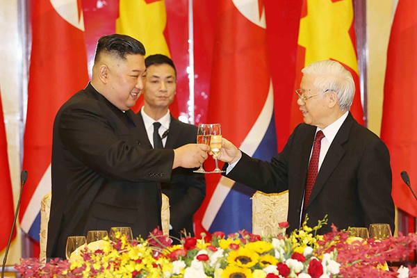 Tổng bí thư, Chủ tịch nước mở tiệc chiêu đãi Chủ tịch Kim Jong-un