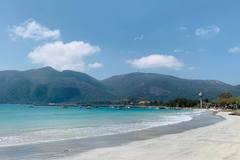 Phát hiện người yêu ngủ cùng bạn thân và những pha 'cắm sừng' cay đắng