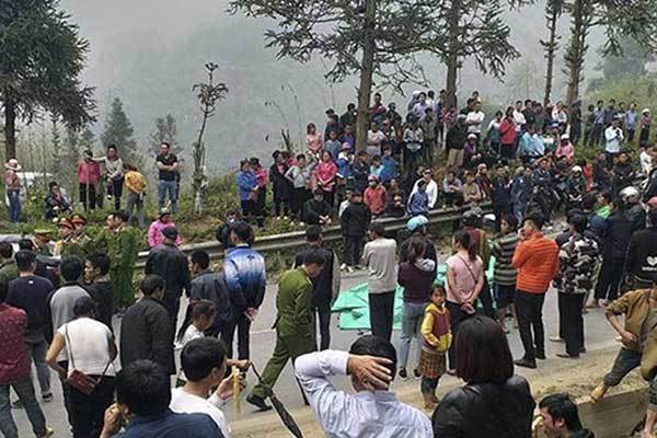 Quây tài xế đòi bồi thường 400 triệu có đúng?