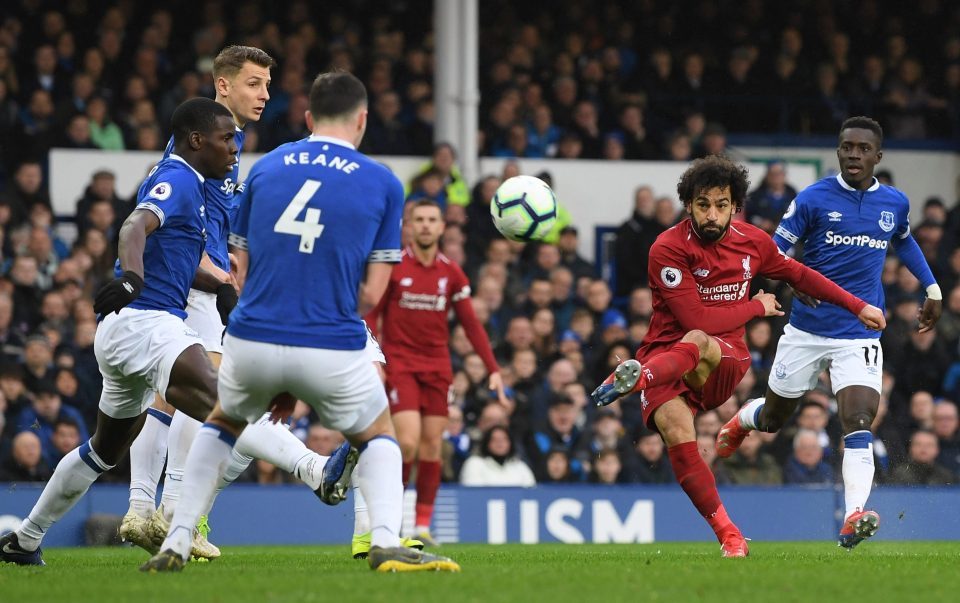 Salah quá vô duyên, Liverpool hụt hơi ở cuộc đua vô địch