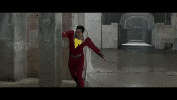 Cơ hội xem phim siêu anh hùng lầy lội SHAZAM! trước cả thế giới