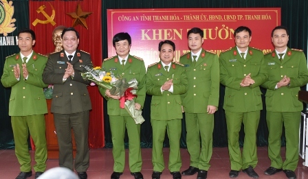 Triệt phá ổ tín dụng đen 'khủng' xứ Thanh, bắt kẻ cầm đầu
