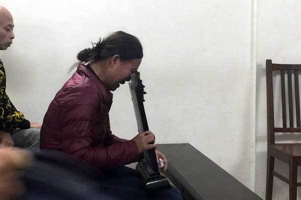 Châu Việt Cường chắp tay xin lỗi mẹ cô gái xấu số
