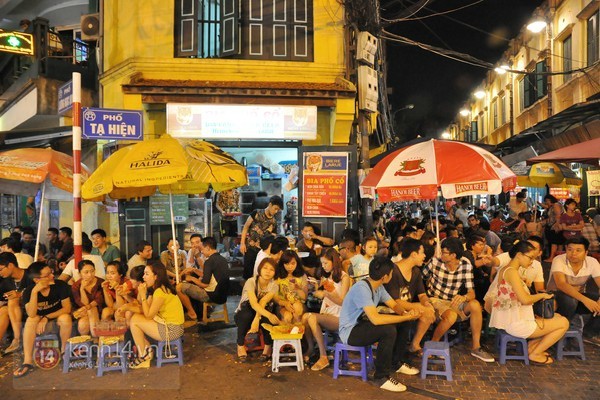 6 địa điểm hẹn hò lý tưởng ngày 8/3 cho các cặp đôi tại Hà Nội