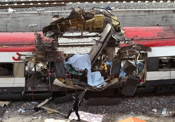 Ngày này năm xưa: Đánh bom đẫm máu trên tàu hỏa