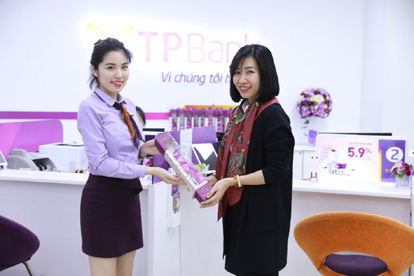 Những hoạt động đốn tim phái đẹp tại TPBank sáng 8/3