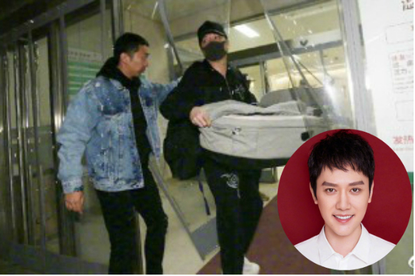 Phùng Thiệu Phong mang theo nôi đón quý tử và Triệu Lệ Dĩnh