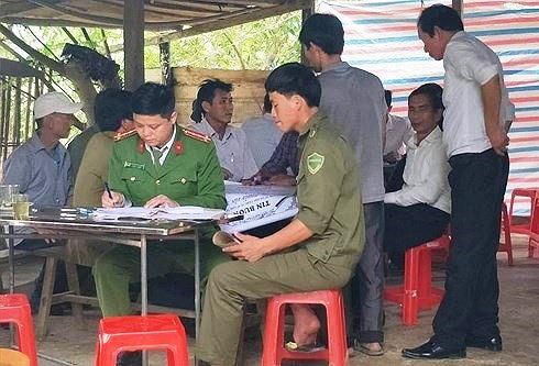 Mâu thuẫn làm ăn, người đàn ông bị kéo ra khỏi nhà, đánh tới chết