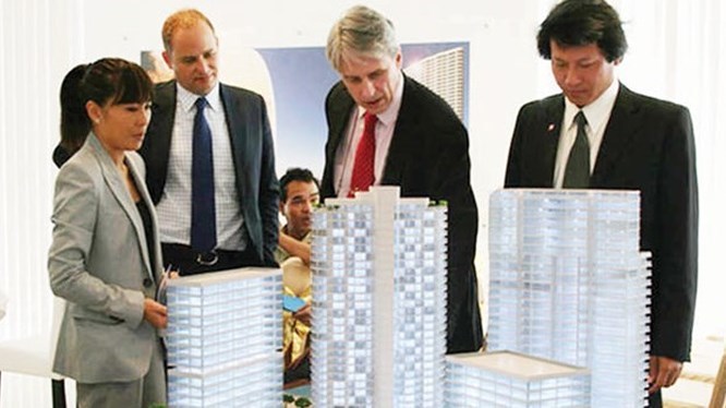 Yêu cầu báo cáo việc người nước ngoài, Việt kiều mua nhà ở Việt Nam