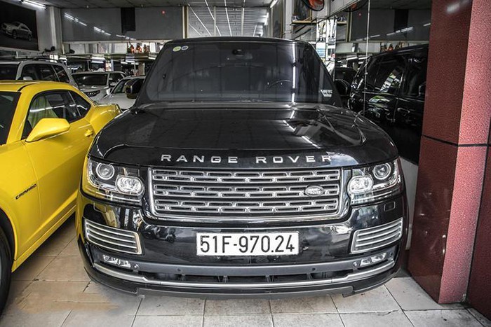 Bán Range Rover, tậu Mercedes-AMG, Minh Nhựa liên tiếp đổi xe