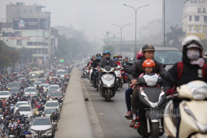 Đường Nguyễn Trãi, Lê Văn Lương tắc cỡ nào mà cấm xe máy?