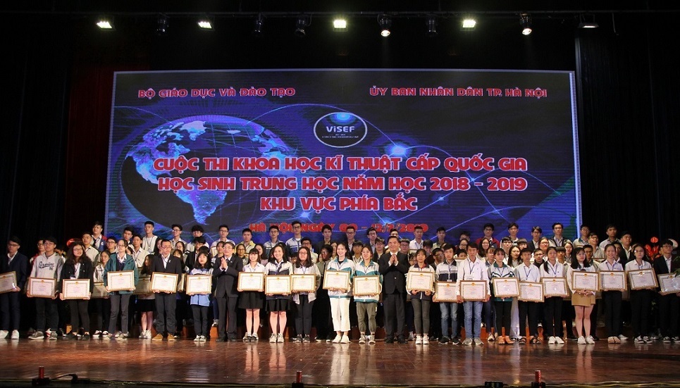 Học sinh Lào Cai dẫn đầu về số dự án đạt giải Nhất khoa học kỹ thuật 2019