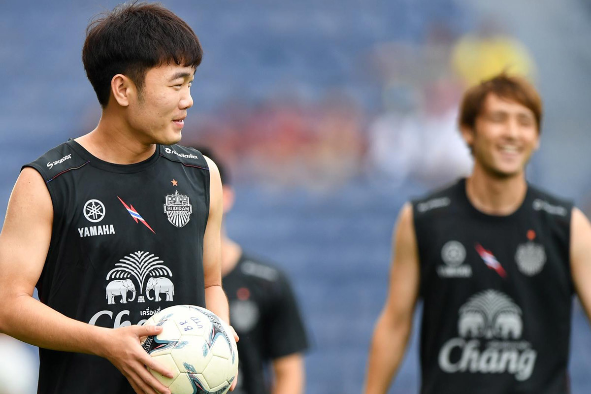 Buriram vs Jeonbuk: Cơ hội nào cho Xuân Trường?