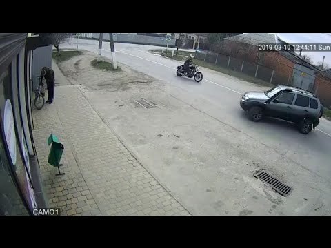 Uống rượu say, lao như tên bắn rồi đâm thẳng ô tô: Kết cục tất yếu