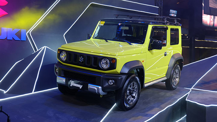 Xe off-road siêu rẻ Suzuki Jimny 2019 đẹp long lanh có gì đặc biệt?