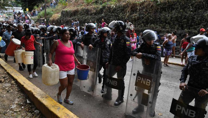 Dân Venezuela khốn khổ vì mất điện triền miên