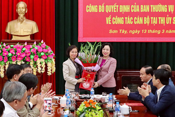 Hà Nội bổ nhiệm nữ Bí thư thị ủy Sơn Tây
