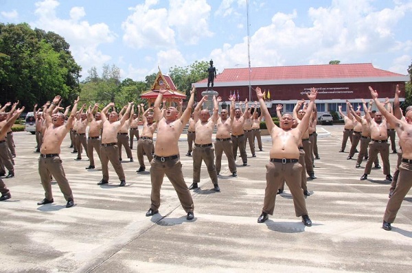 Cảnh sát béo phì Thái Lan 