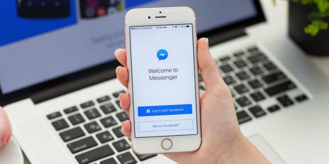 Facebook chết cứng: Mẹ bỉm sữa đau đớn mất chục triệu mỗi ngày