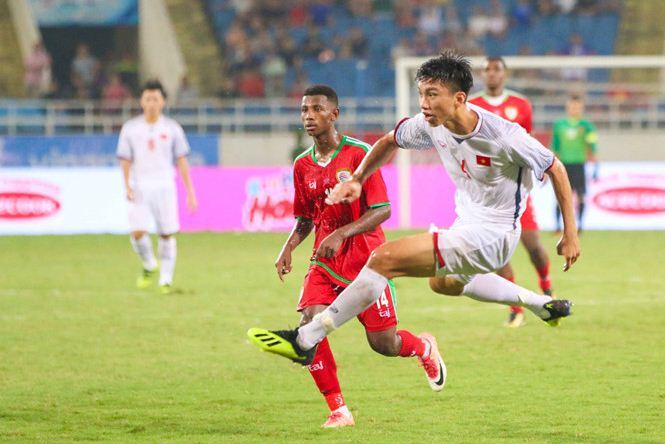 Đây là lý do khiến Gladbach mê mẩn Đoàn Văn Hậu