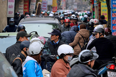 Người Việt lười biếng nên mới phản đối cấm xe máy