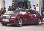 Rolls-Royce Ghost biển ngũ quý 1 làm xe rước dâu tại Hà Nội